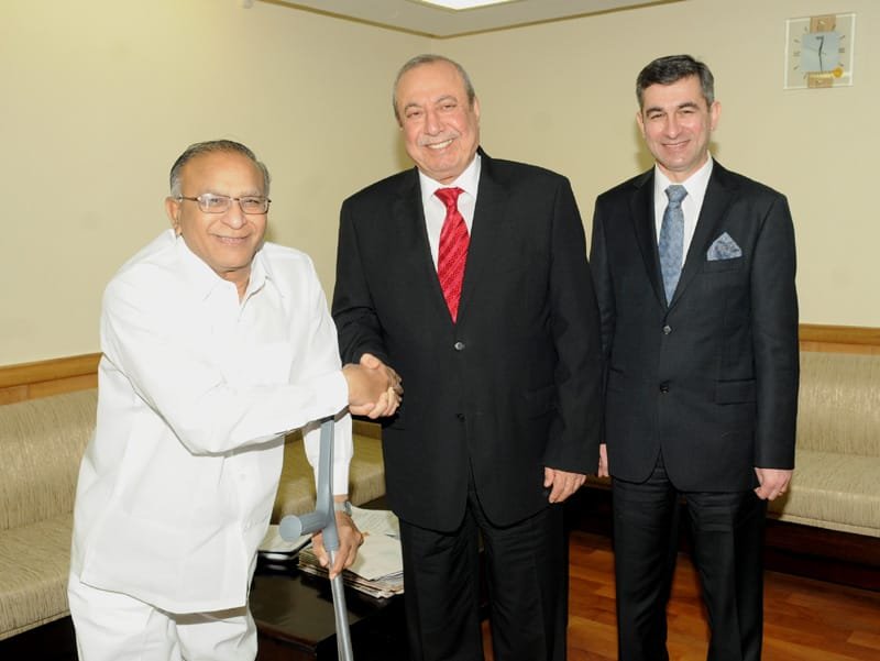 The Dy. Prime Minister and Trade Minister of Iraq, Dr. Rowsch Shaways meeting the..