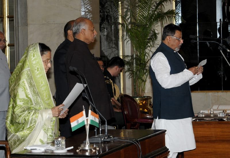 The President, Smt. Pratibha Devisingh Patil administering the oath as Cabinet Minister to Shri..