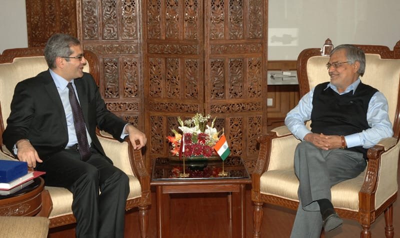 The Ambassador of Turkey, Mr. Burak Akcapar meeting the Union Minister for Road