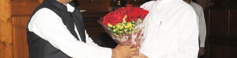 The Chief Minister of Uttar Pradesh, Shri Akhilesh Yadav calling on..
