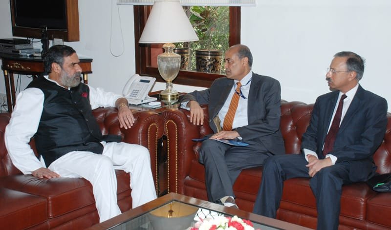 Shri R.V. Kanoria, President, FICCI and Shri Harsh Pati Singhania…