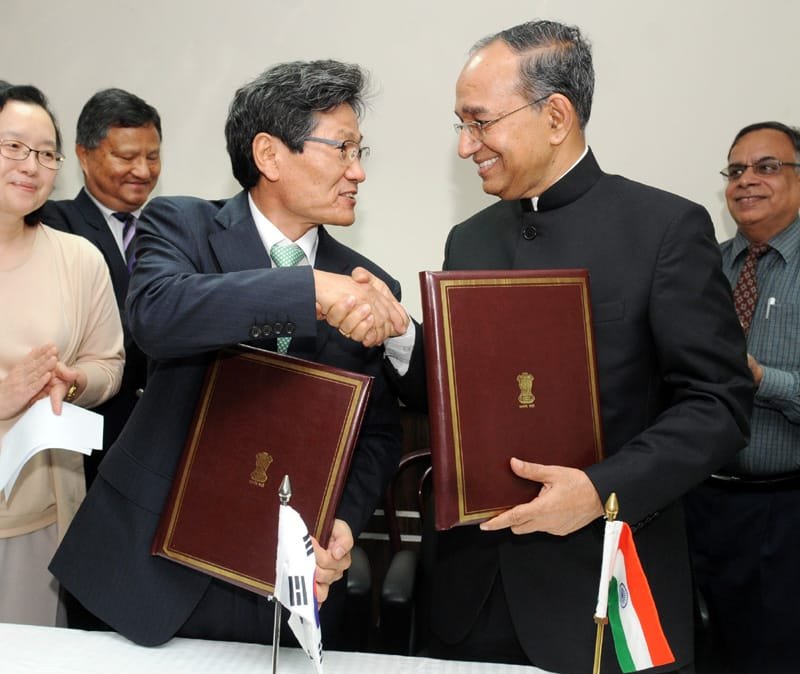 The Chief Election Commissioner, Shri V.S. Sampath and the...