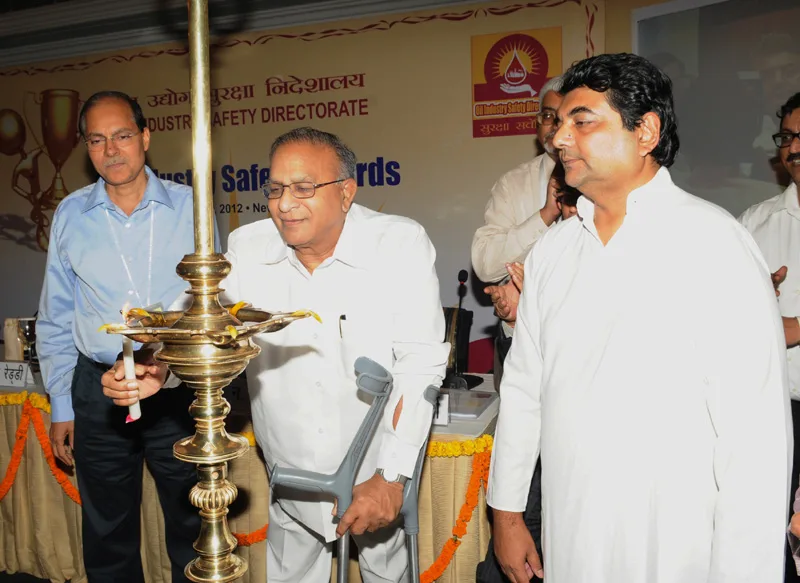 The Union Minister for Petroleum and Natural Gas, Shri Jaipal Reddy…
