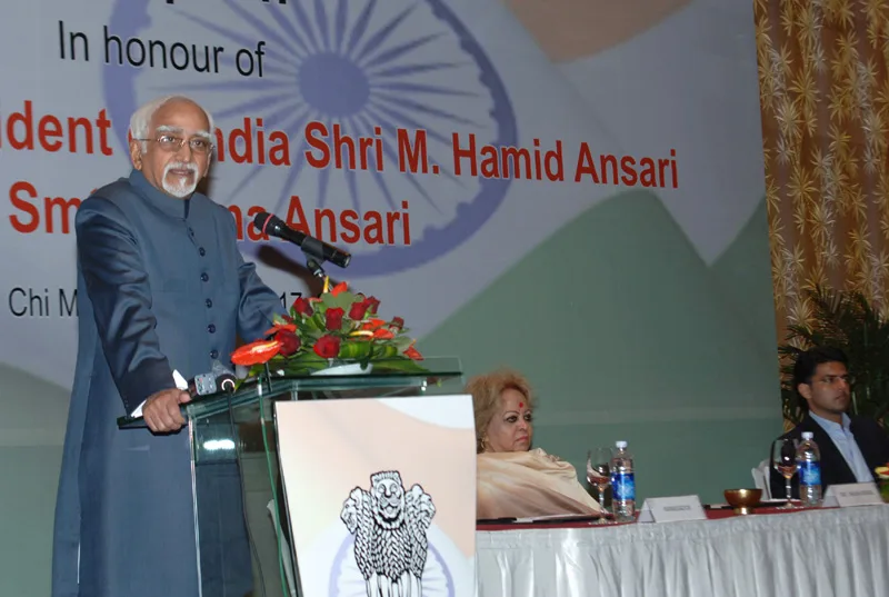 The Vice President, Shri Mohd. Hamid Ansari addressing at the Indian Community Reception…