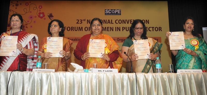 The Minister of State for Petroleum & Natural Gas, Smt. Panabaka Lakshmi…