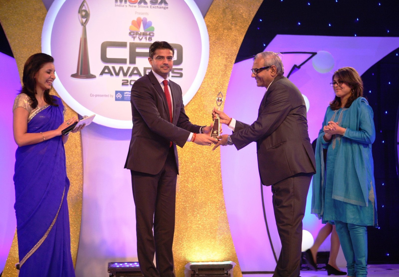 P.K. Bajpai, Director (Finance), BHEL, awarded CNBC TV18 Best CFO Award 2013…