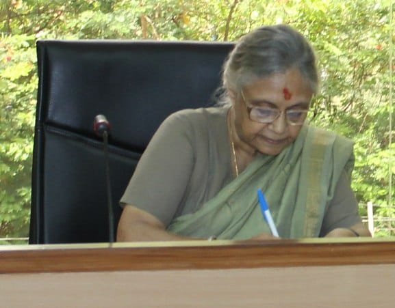 CM Delhi Shiela Dikshit successfully operated today by Sir Ganga Ram Hospital Doctors