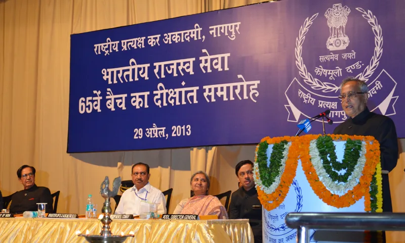 The President, Shri Pranab Mukherjee addressing at the convocation ceremony of the 65th Batch of IRS service, at Nagpur