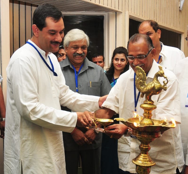 The Minister of State (Independent Charge) for Youth Affairs & Sports, Shri Jitendra Singh lighting the lamp to inaugurate the Conference of Ministers and Secretaries of States/UTs in-charge of sports & youth affairs, in New Delhi