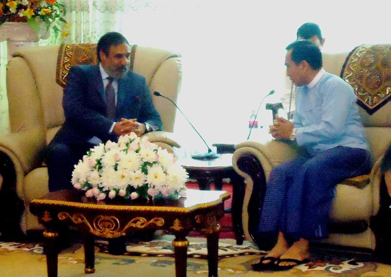 The Union Minister for Commerce & Industry and Textiles, Shri Anand Sharma in a meeting…