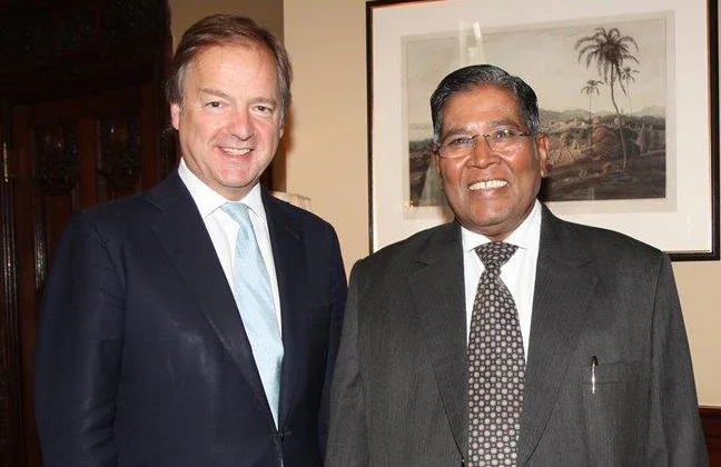 Mr. Hugo Swire MP, Minister of State at Foreign Office, UK, with the Union Minister for…