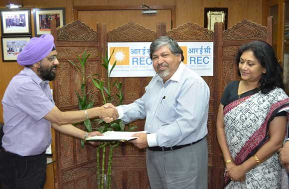 REC signs MOU with NITCON under CSR initiatives