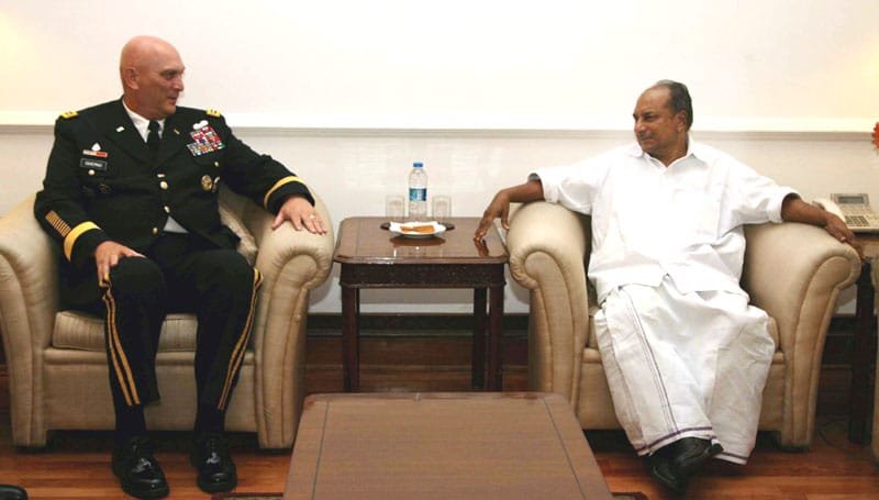 The US Army Chief, General Raymond T. Odierno calls on the Defence Minister, Shri A. K. Antony, in New Delhi