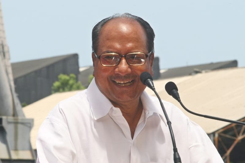 The Defence Minister, Shri A. K. Antony addressing at the launch of the India’s First Indigenous Aircraft Carrier (IAC), at Kochi