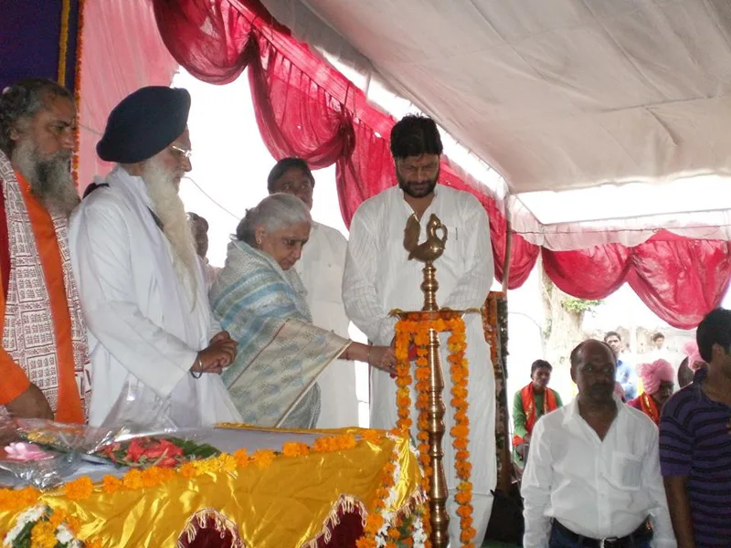 The Union Minister for Culture, Smt. Chandresh Kumari Katoch lighting the…
