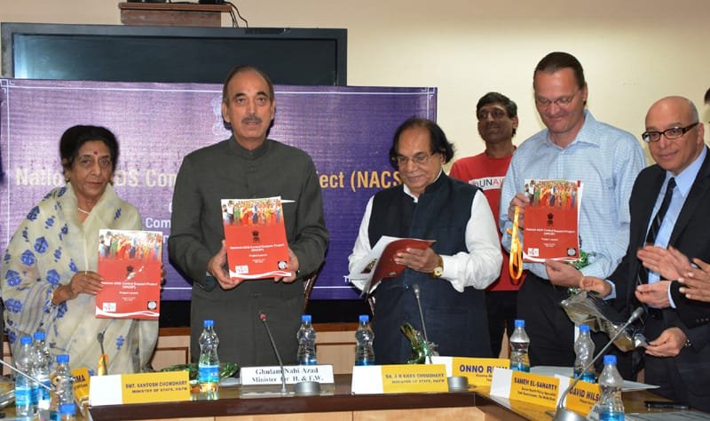 The Union Minister for Health and Family Welfare, Shri Ghulam Nabi Azad releasing the report on National AIDS Control Support Project, in New Delhi