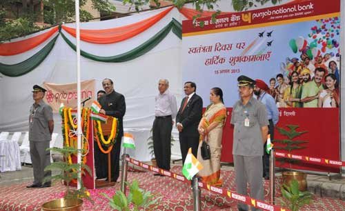 PNB celebrated 66th Independence day at their H.O ,Flag unfurled by CMD,K R KAMATH