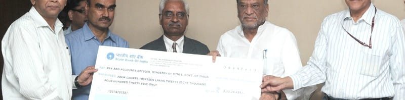 The Chairman-cum- Managing Director, MECL, Dr. Gopal Dhawan presenting...