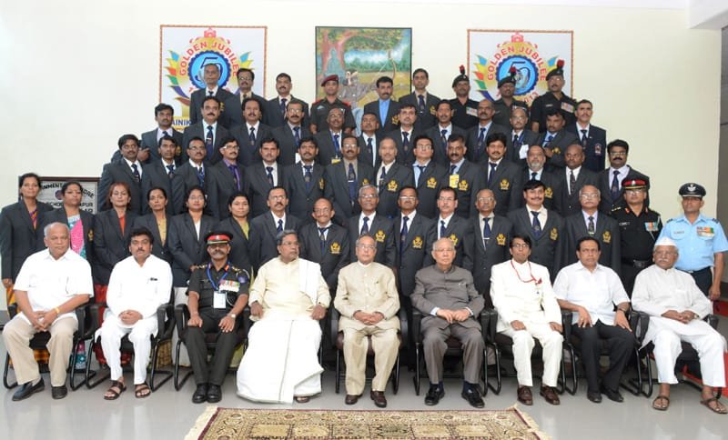 The President, Shri Pranab Mukherjee, the Governor of Karnataka, Shri H.R. Bhardwaj…