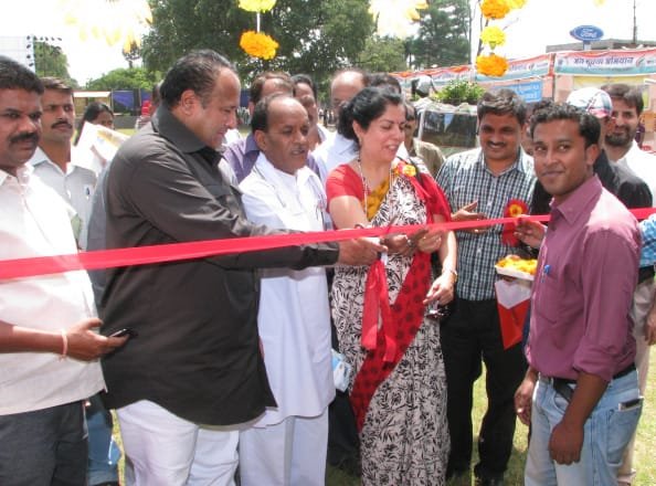 The MLA Chhindwara, Shri Deepak Saxena with the Chairman, Jila Panchayat,...