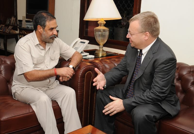 The Executive Vice President, Devices & Services, Nokia, Mr. Stephen Elop meeting…