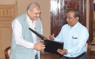 HUDCO SIGNS MOU WITH SCHOOL OF PLANNING AND ARCHITECTURE