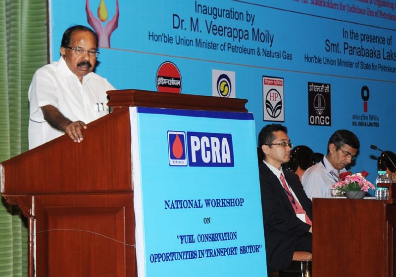 The Union Minister for Petroleum & Natural Gas, Dr. M. Veerappa Moily addressing…