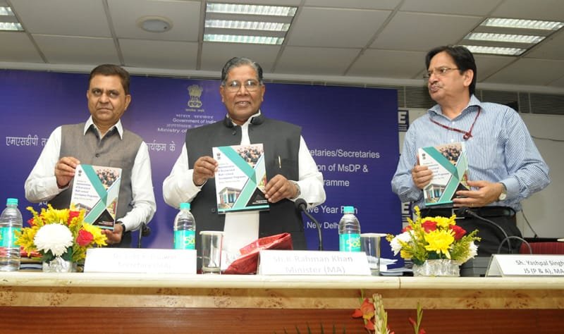 The Union Minister for Minority Affairs, Shri K. Rahman Khan releasing guidelines…