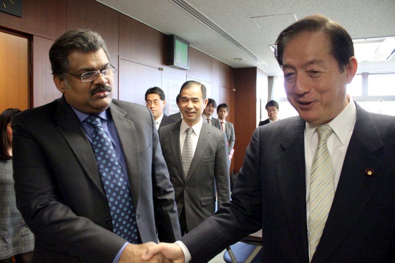 The Union Minister for Shipping, Shri G.K. Vasan being received by the Minister of Land…