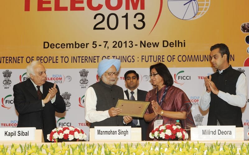 The Prime Minister, Dr. Manmohan Singh being presented a Green Certificate by the FICCI…