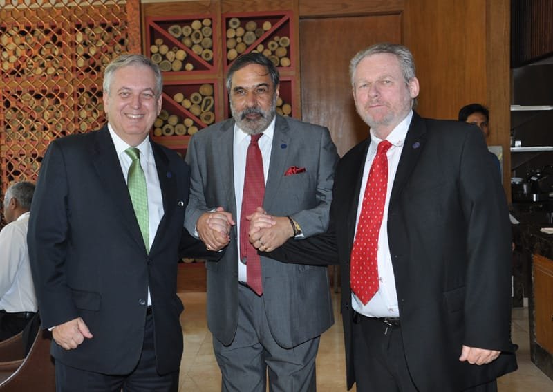 The Union Minister for Commerce & Industry, Shri Anand Sharma with his counterpart from…