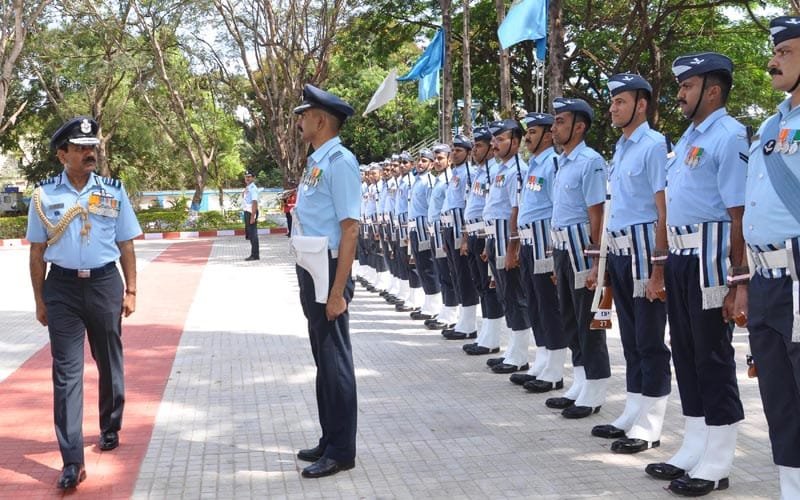 The Chief of the Air Staff, reviewing the Guard of Honour during his visit to Air Force Administrative College (AFAC) in Coimbatore, Tamil Nadu