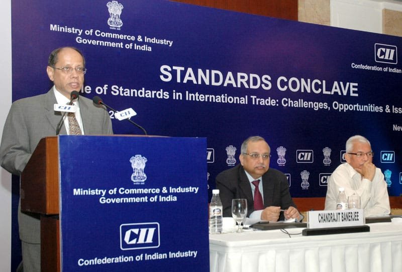 The Cabinet Secretary, Shri Ajit Kumar Seth addressing the “Standards Conclave …