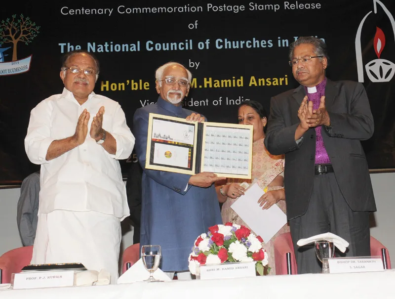 The Vice President, Shri Mohd. Hamid Ansari releasing the “Centenary...
