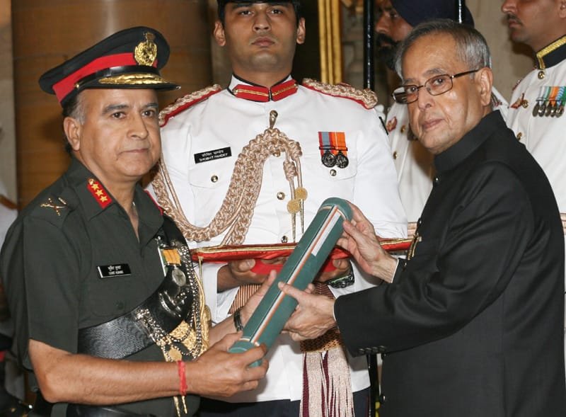 The President, Shri Pranab Mukherjee presenting the Ati Vishisht Seva Medal …