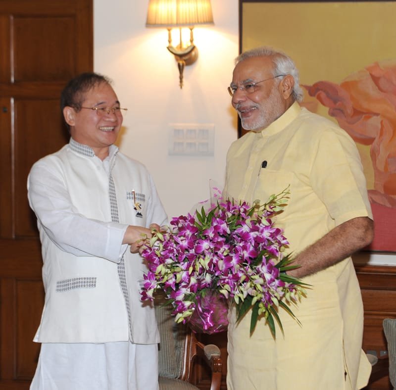 The Chief Minister of Arunachal Pradesh, Shri Nabam Tuki calling on the…