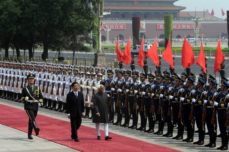The Vice President, Shri Mohd. Hamid Ansari inspecting the Guard of Honour,…