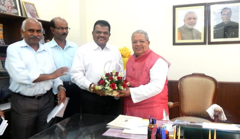 The Industry Minister of Goa, Shri Mahadeva Nayak calling on the…