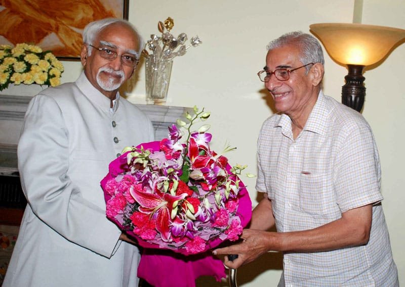 The Governor of Gujarat, Shri O.P. Kohli calls on the Vice President,…