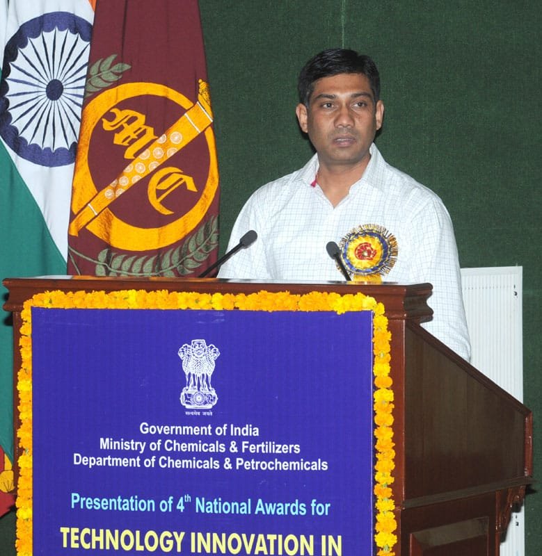 The Minister of State for Chemicals and Fertilizers, Shri Nihalchand addressing…