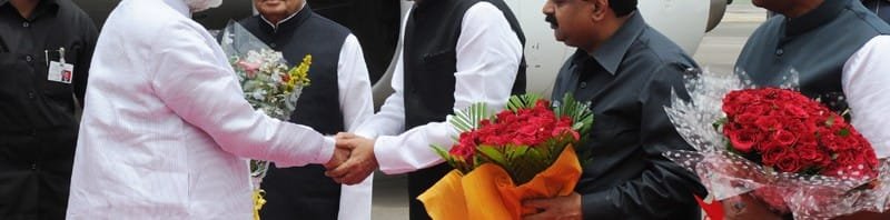 The Prime Minister, Shri Narendra Modi being received by the Chief Minister of ...