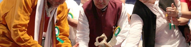 The Union Minister for Agriculture, Shri Radha Mohan Singh lighting the...