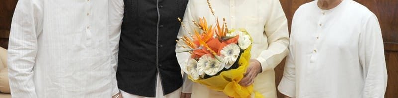 The renowned Indian classical musician, Sarod maestro Amjad Ali Khan calling on the Prime Minister, Shri Narendra Modi, in New Delhi