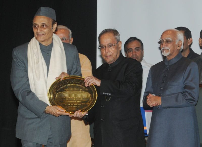 The President, Shri Pranab Mukherjee presenting the Outstanding…