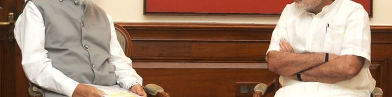 The Chief Minister of Punjab, Shri Parkash Singh Badal calling on the ...