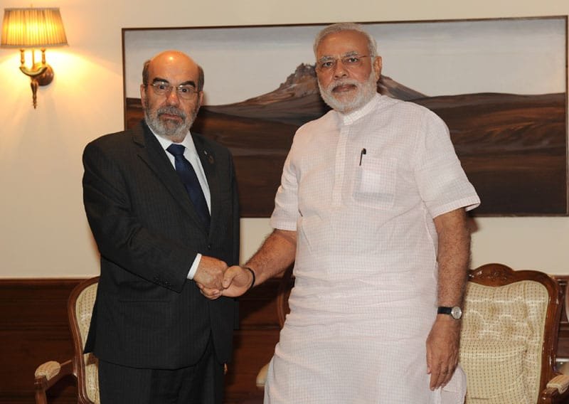 The DG, FAO, Dr. Jose Graziano da Silva calls on the Prime Minister, Shri Narendra Modi, in New Delhi