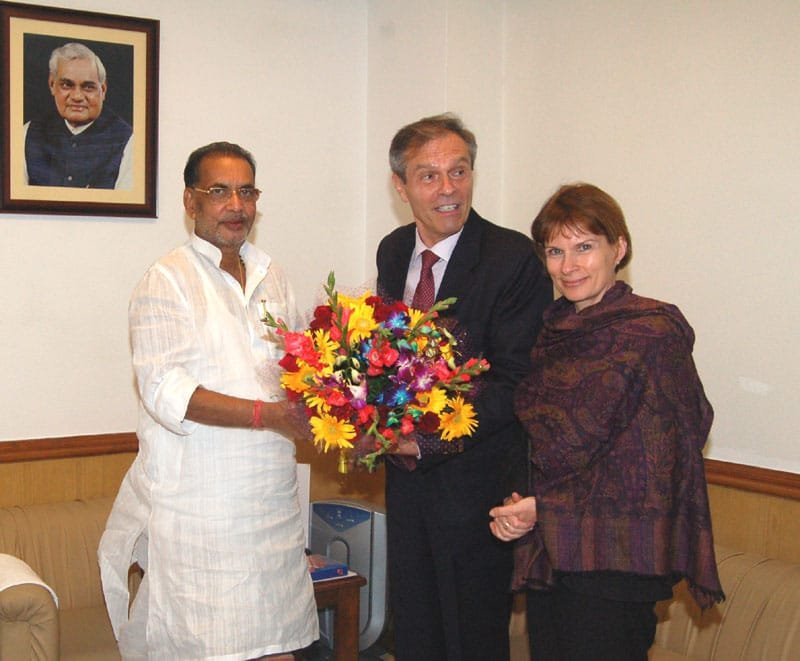 The Union Minister for Agriculture, Shri Radha Mohan Singh welcoming the…