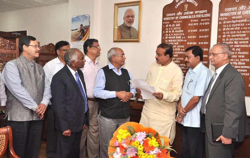 The Union Minister for Chemicals and Fertilizers, Shri Ananthkumar receiving a…