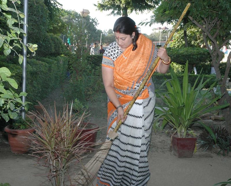 The Union Minister for Human Resource Development, Smt. Smriti Irani initiating..