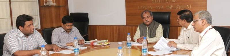The Union Minister for Mines, Steel and Labour & Employment, Shri Narendra ...